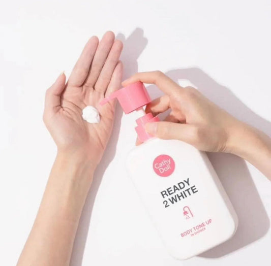 Cathy Doll Ready 2 White Whitener Body Tone Up In Shower 400ml